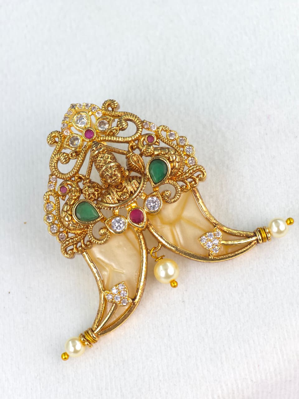 Pendant 1
